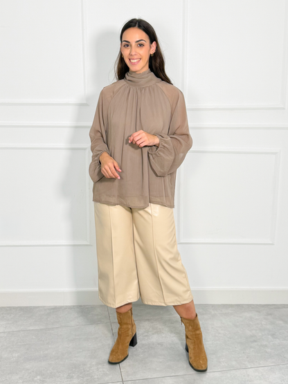 Blusa de Gasa de Cuello Alto con Lazada en la Espalda | Pamplona