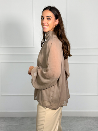 Blusa de Gasa de Cuello Alto con Lazada en la Espalda | Pamplona