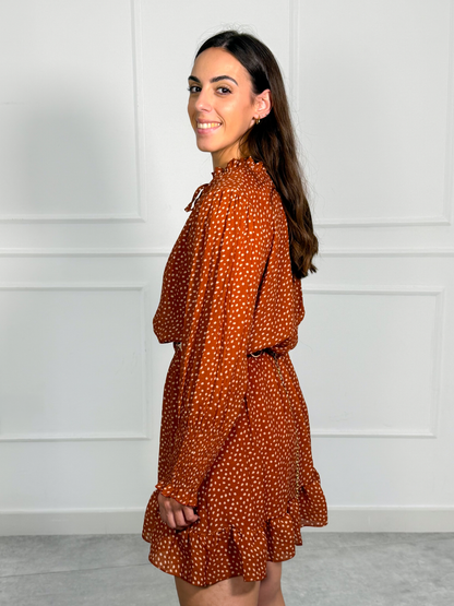 Vestido Corto de Lunares con Manga Larga y Volante | Portofino